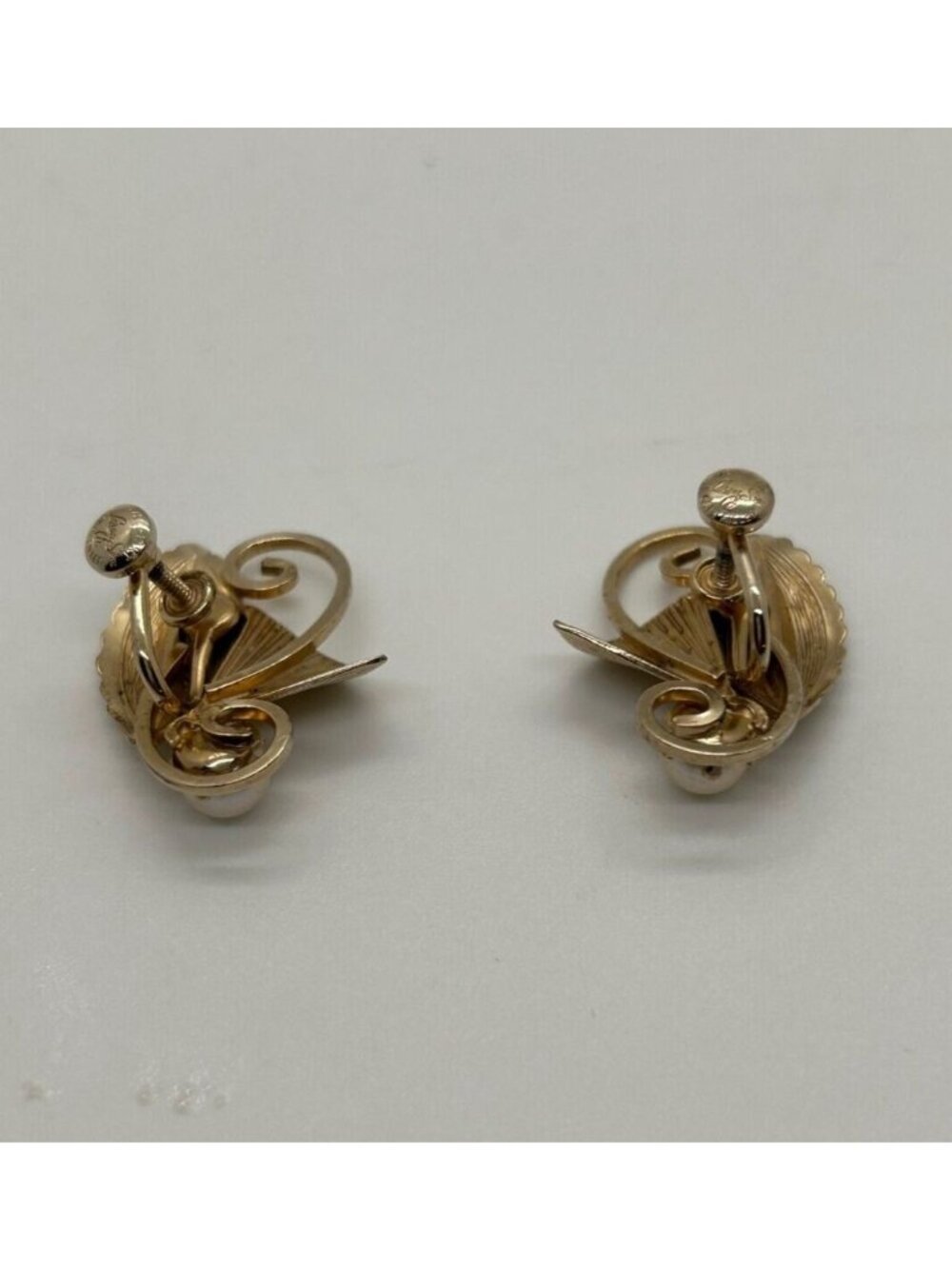 Vintage Loran Sim Faux Pearl Leaf Design Screw Back Earrings 1/20 12k Gold Fille - Picture 4 of 8